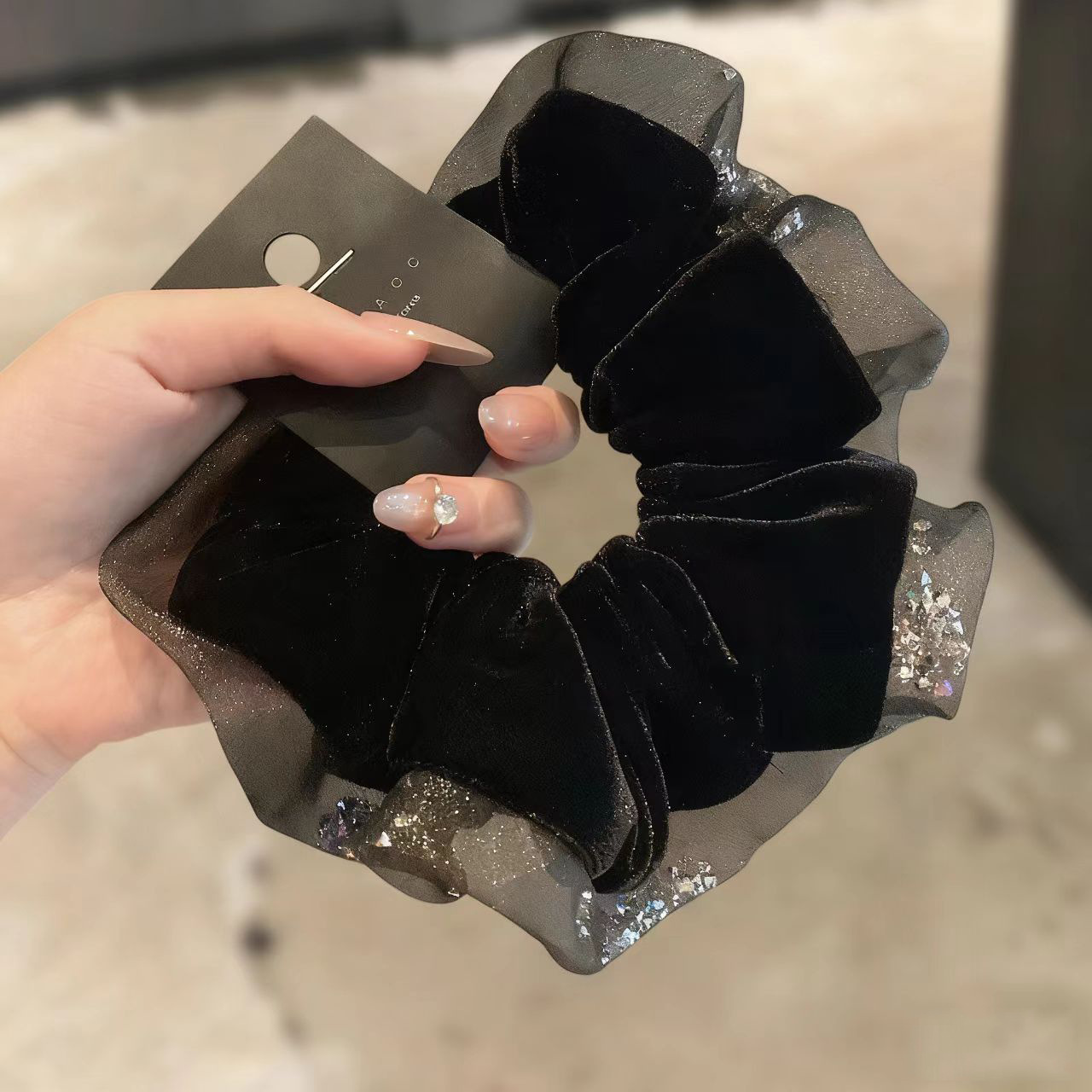 Koreaanse stijl nieuwe fluwelen glanzende diamanten high-end scrunchie modieuze elegante haarstrik lichtgewicht luxe accessoire touw haar_voghion.com