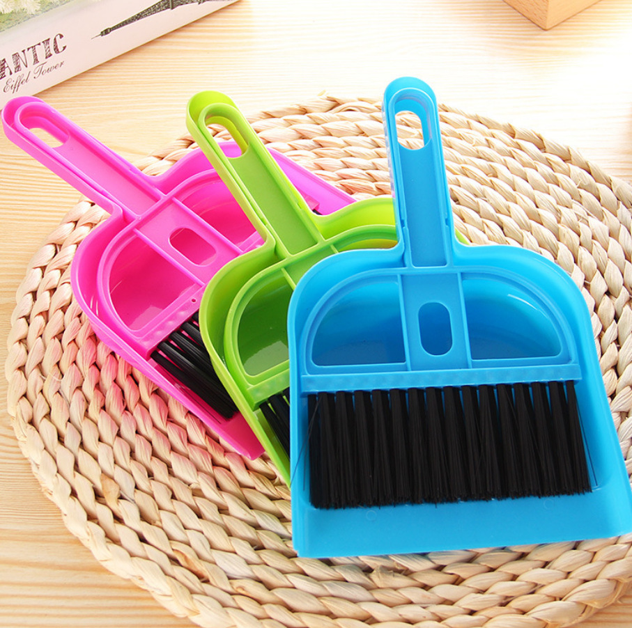 Candy color mini desktop cleaning brush, desktop computer keyboard brush, small broom, dustpan and shovel set