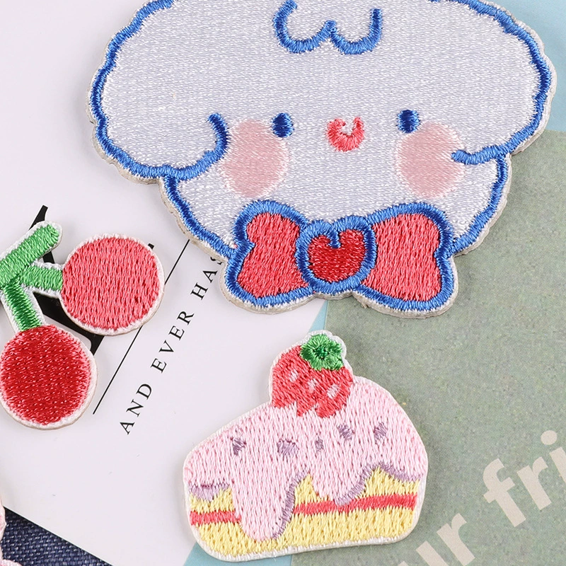 Мягкая нашивка в виде Cartoon фруктовый кролик, самоклеящаяся, handmade, с вышивкой
