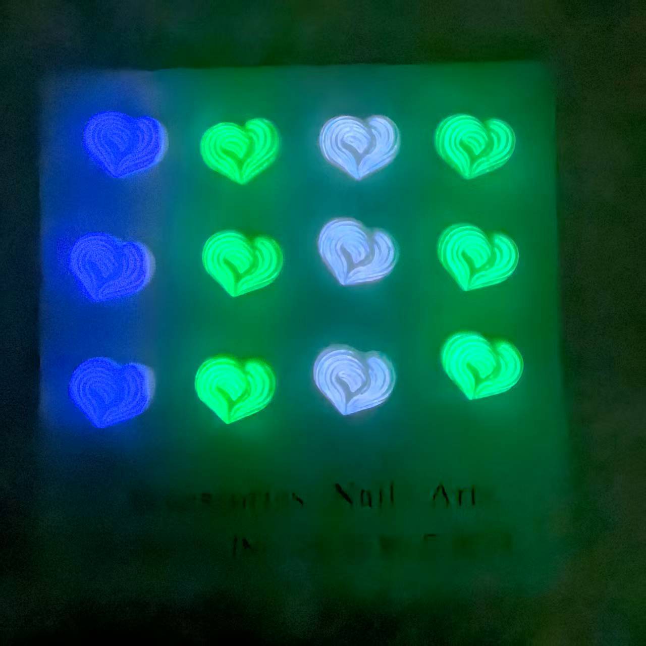 夜光桃心饰品_11.jpg