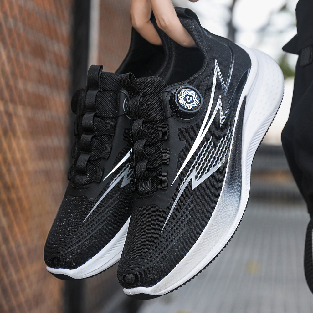 Zapatos deportivos de hombre de moda de verano zapatos de correr de tamaño grande botón giratorio malla cómodo transpirable zapatos casuales de hombre al por mayor