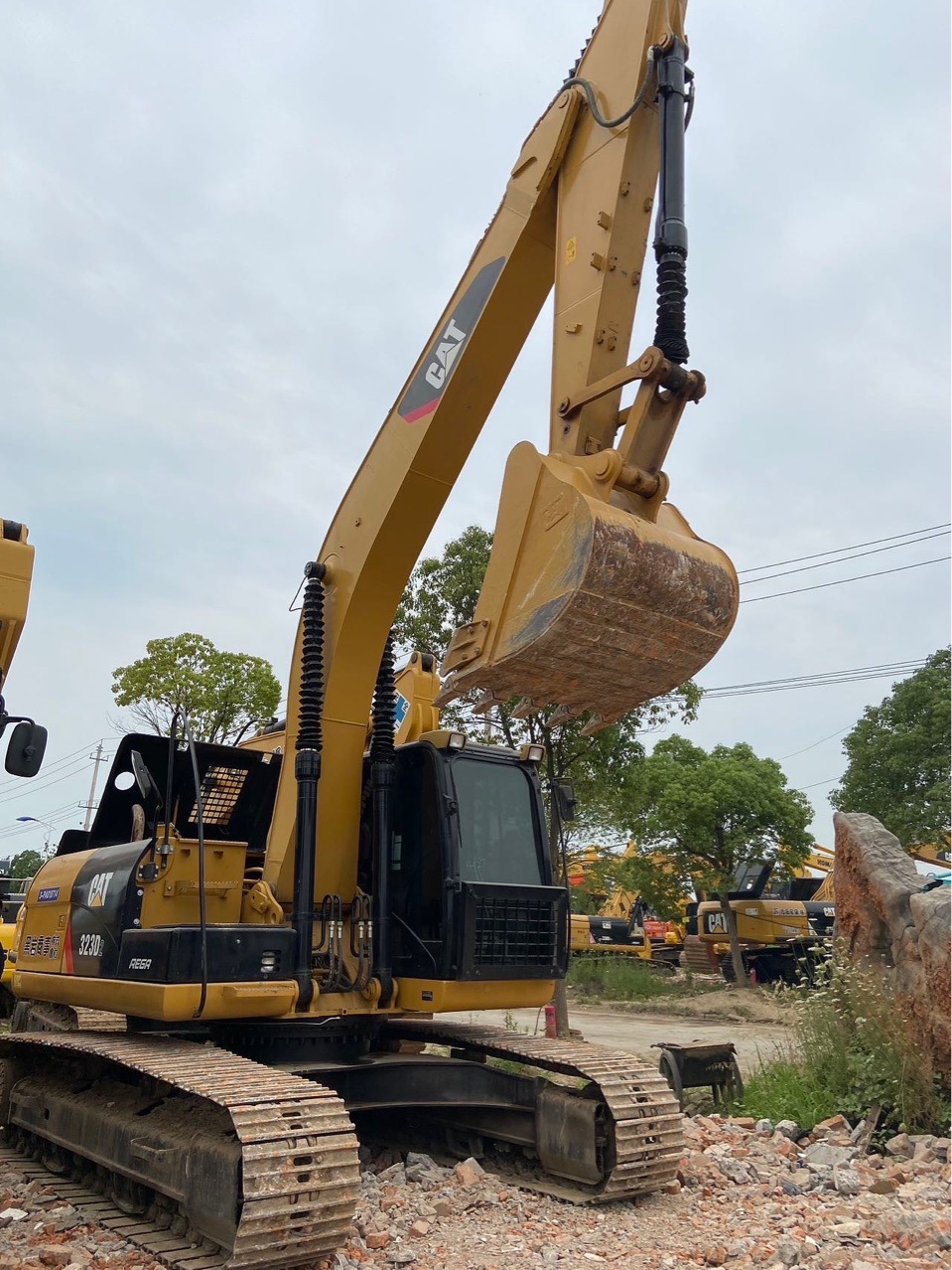 Carter 323 Excavadora Vehículo importado de segunda mano 2022 Precio $18,000