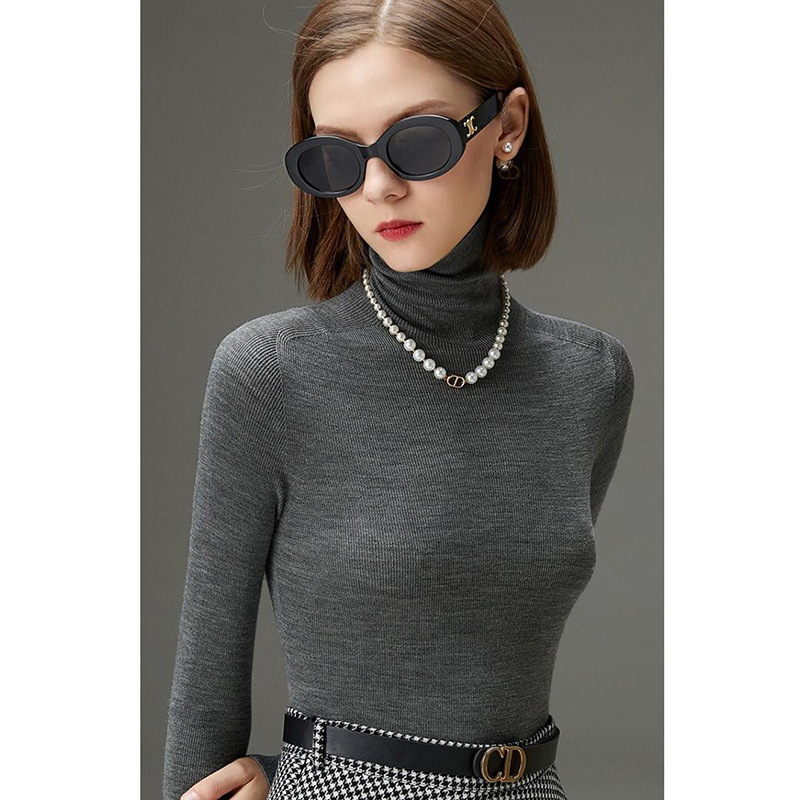 German Yangtze Yarn Worsted Base Shirt 100 Merino Wool High Collar Slim-Fit Sweater Women's Top Autumn and Winter German Yangtze Yarn Worsted Base Shirt 100 Merino Wool High Collar Slim-Fit Sweater Women's Top Autumn and Winter