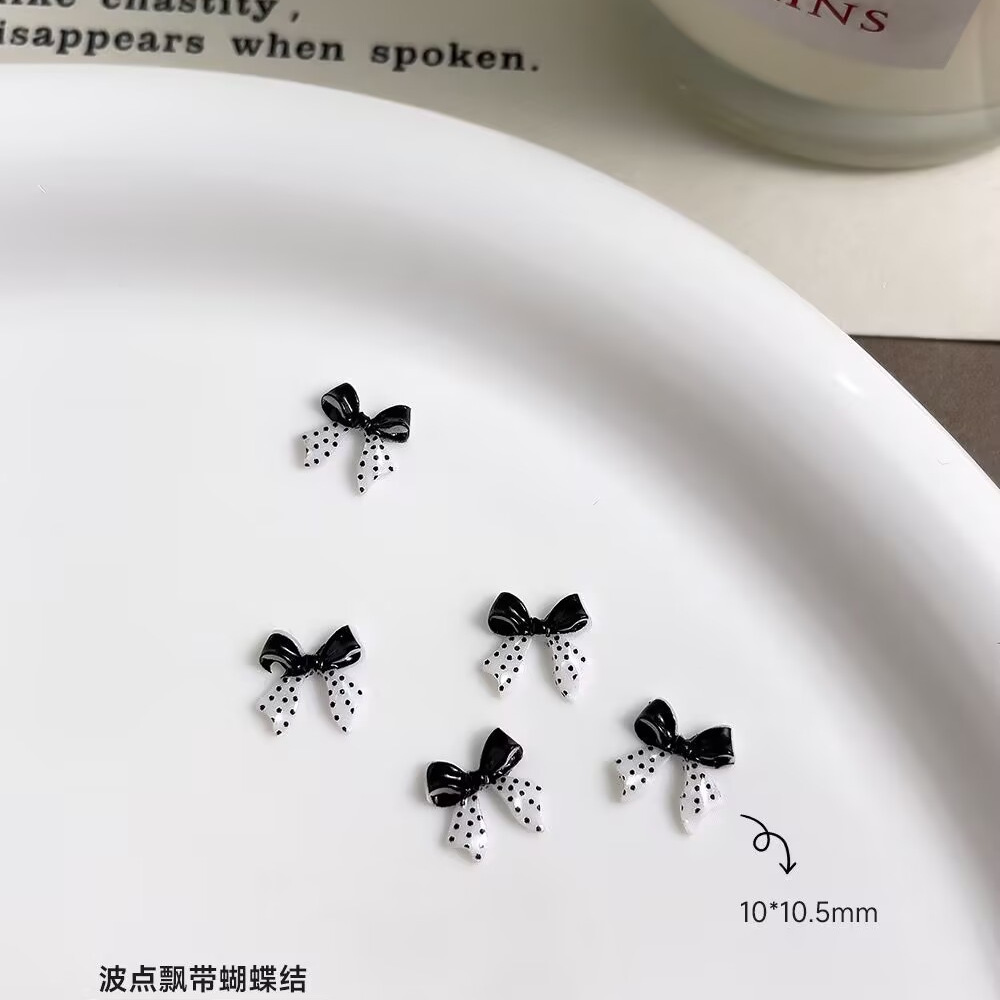 2 # 격자 무늬 폴카 도트 활