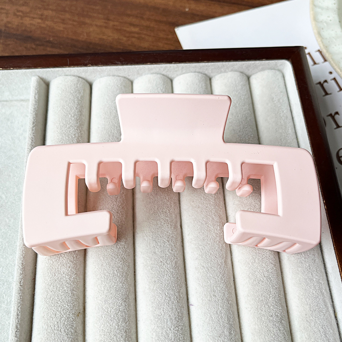 2026PC clip de cabello de textura gas clip de cabello nuevo clip sombrero mujer cabeza detrás de la cabeza transfronteriza grande otro
