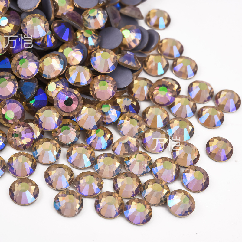 爆発的な輝きの平底イミテーションオパールラインストーン、衣類用アクセサリー、電気メッキガラスラインストーン、大型装飾品、DIYジュエリーアクセサリー材料