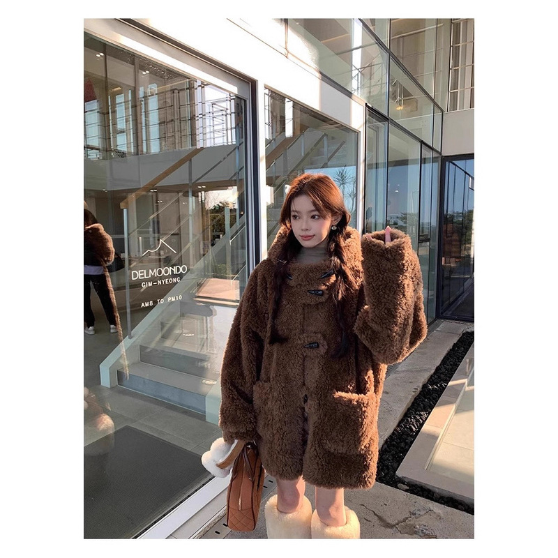 [Teddy Horn] All Wool Lamb Fur One Age-reducing Hooded Mid-length Fur Jacket for Women in Winter