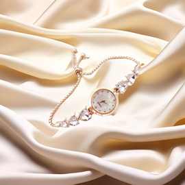 爆款新款镶钻爱心彩色钻石简约时尚抽拉绳手链女士石英手表高颜值