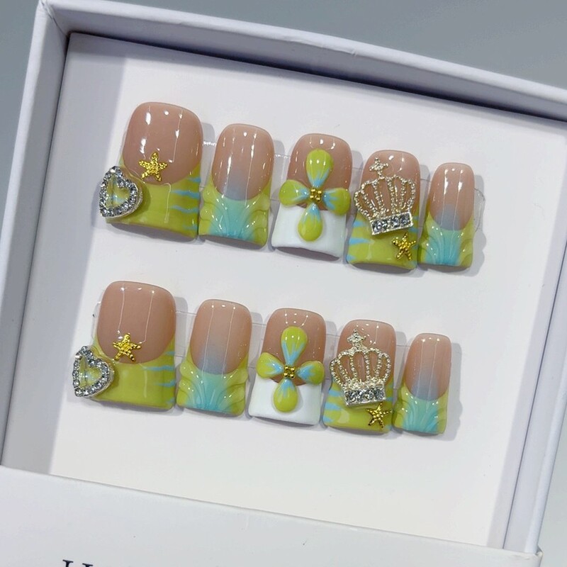 Purely Handmade Wearable Nails, New Summer Style, Short Duckbill Style, Hand-Painted and Carved, Elegant Nail Stickers Purely Handmade Wearable Nails, New Summer Style, Short Duckbill Style, Hand-Painted and Carved, Elegant Nail Stickers
