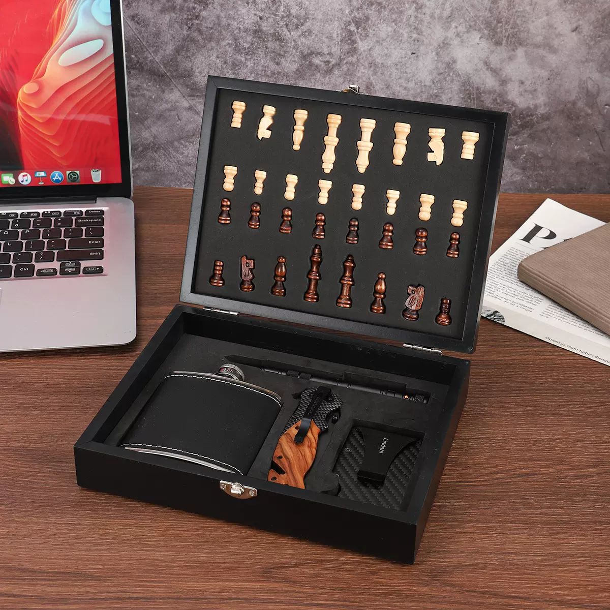 跨境红酒开瓶器礼盒个性酒壶随身酒具户外不锈钢酒壶国际象棋套装