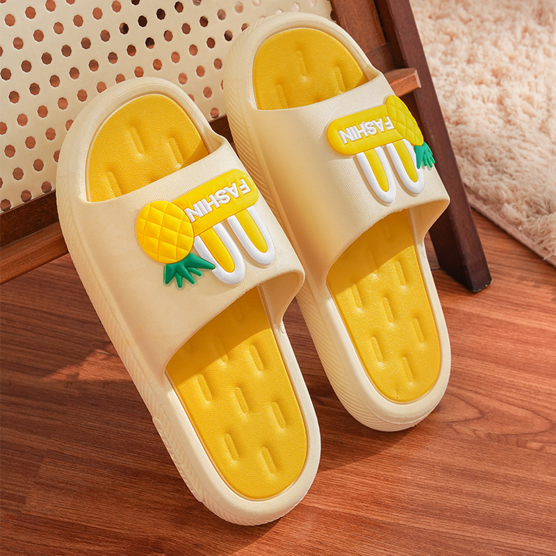 Zapatillas de baño para niñas en verano nuevo antideslizante encantador con una base suave para mujeres con una base gruesa ocio y resistente al desgaste image 9