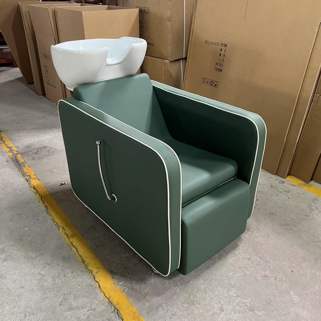 Exportación a salones de belleza europeos y americanos Silla de descarga rápida para sentarse Champú para sentarse Silla de champú Silla de estilo europeo conveniente