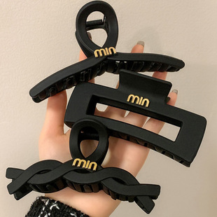 �����ɫ��̖ץ�AŮ���X�ױP�l�A�߼������~�A�Ӻ��s�^l�����l