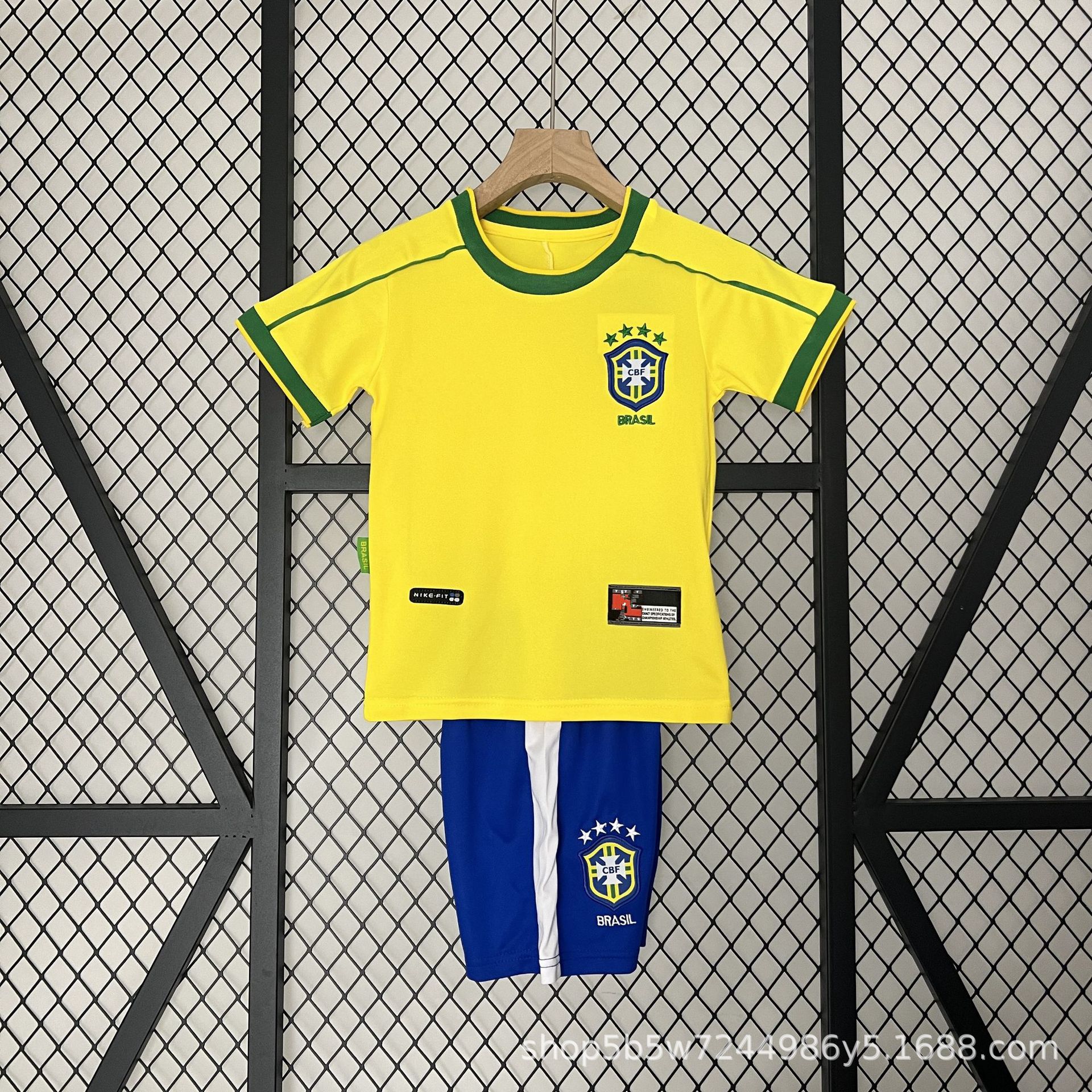 AC Brasil Alemania Real Madrid Camiseta de campo Ropa para niños Camiseta de fútbol Camiseta retro Traje de manga corta para niños