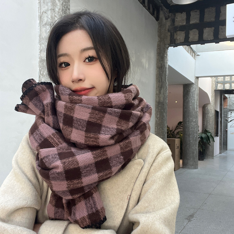 Women's Retro Plaid Polyester Scarf display picture 8