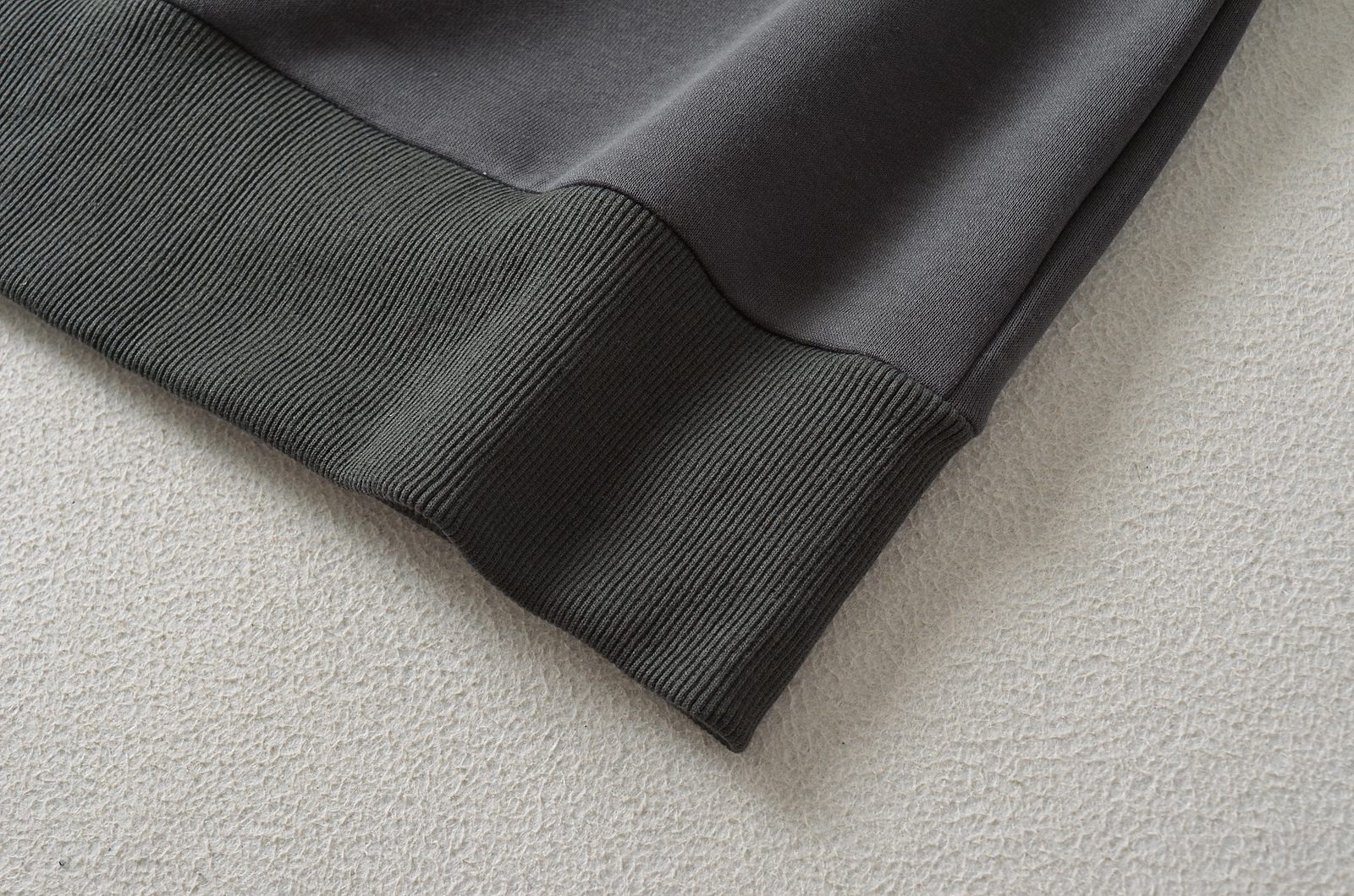 RY24302-24 Felpa casual da casa personalizzata con spalle scoperte, oversize, stile americano, estiva, nuova_voghion.com