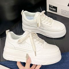 白い厚底シューズ、身長アップ効果のある白いスニーカー、女性用、2025年春夏新作、小柄な方向け、韓国風カジュアル、万能スニーカー