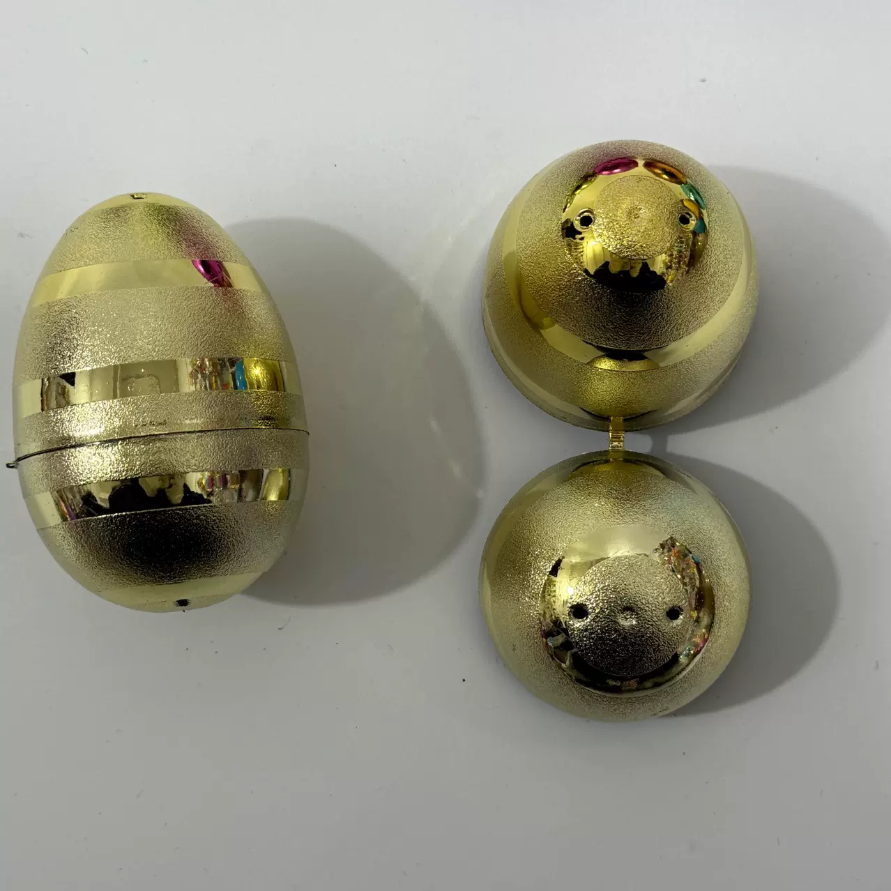 厂家供应复活节彩蛋塑料鸡蛋电镀DIY鸡蛋复活节电镀塑料蛋壳金蛋