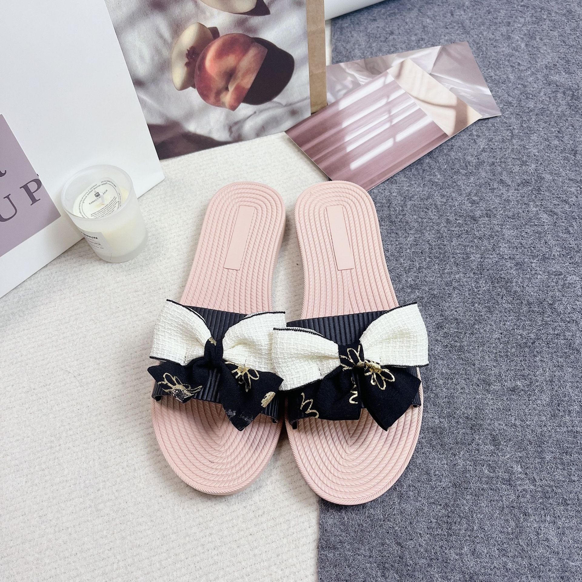 2023 verano nuevo brillante rhinestone Flip Flop de las mujeres de alto grado flip-flop zapatos de las mujeres de moda perezoso fresco al por mayor