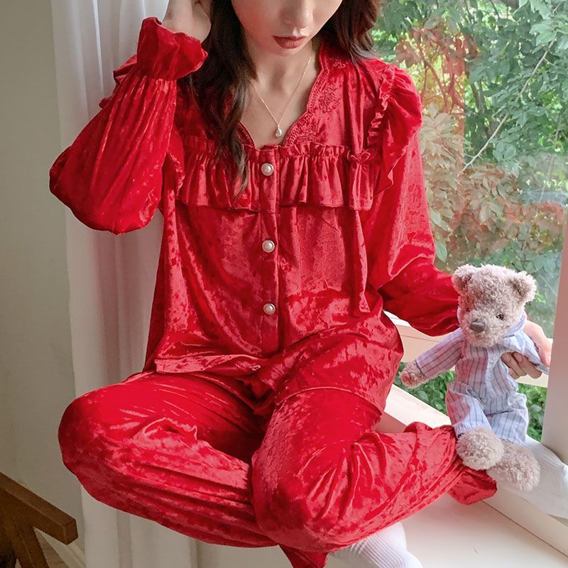 Pijamas de terciopelo de oro al por mayor transfronterizos de otoño de mujeres nuevas camisas cardigan de manga larga set de hoja de loto dulce princesa ropa de estilo doméstico