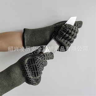 Factory Direct Sales Double-Layer Thickeneded Aramid 1414 Thermal Insulation Flame Retardant Anti-Cut Gloves Kevlar Industrial Special Protection