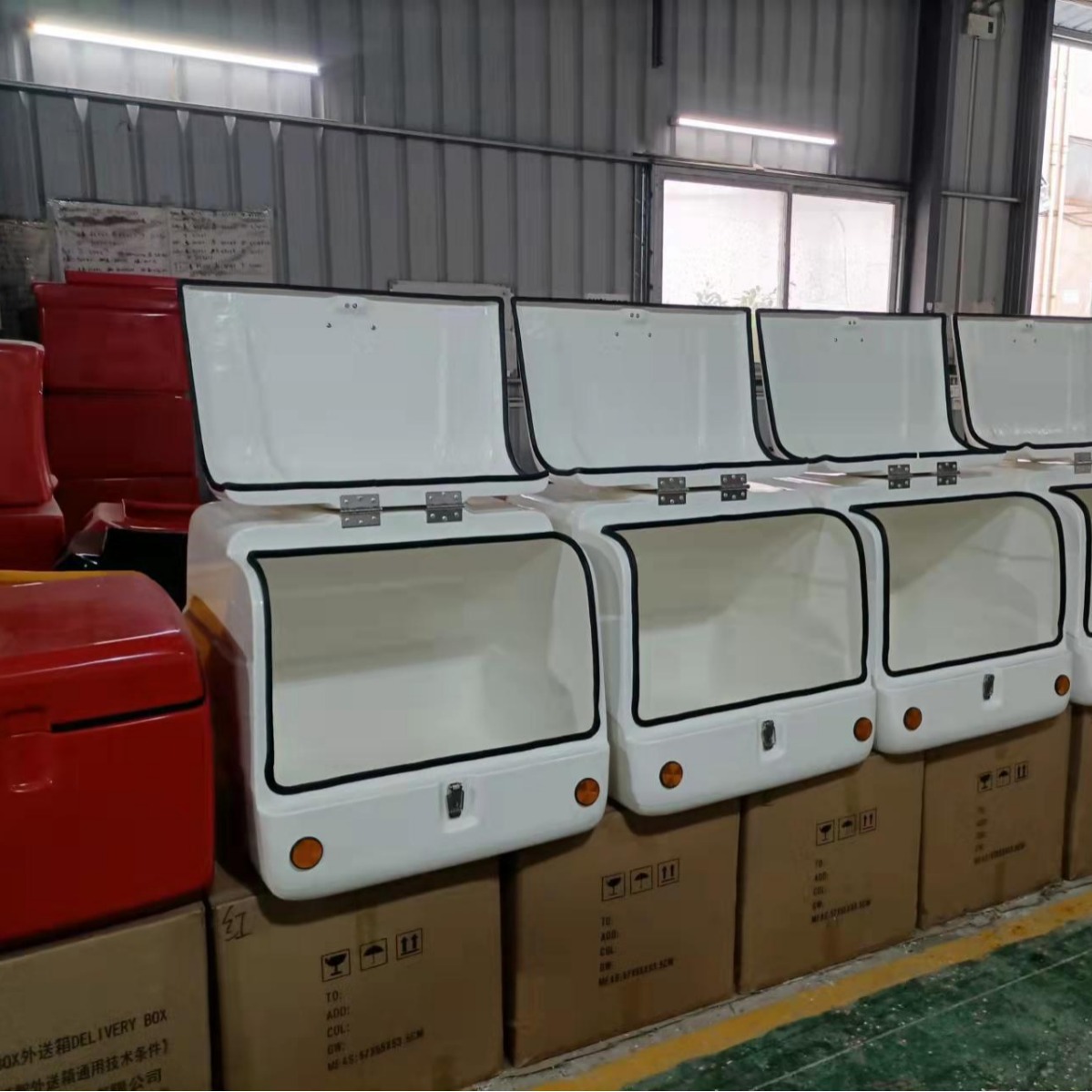 江智摩托车尾箱专业加工