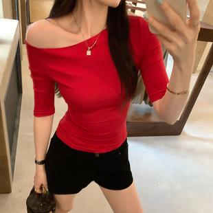 ����p�g�tɫһ���Iб�������T��Ů��2026�¿��؄eƯ����������