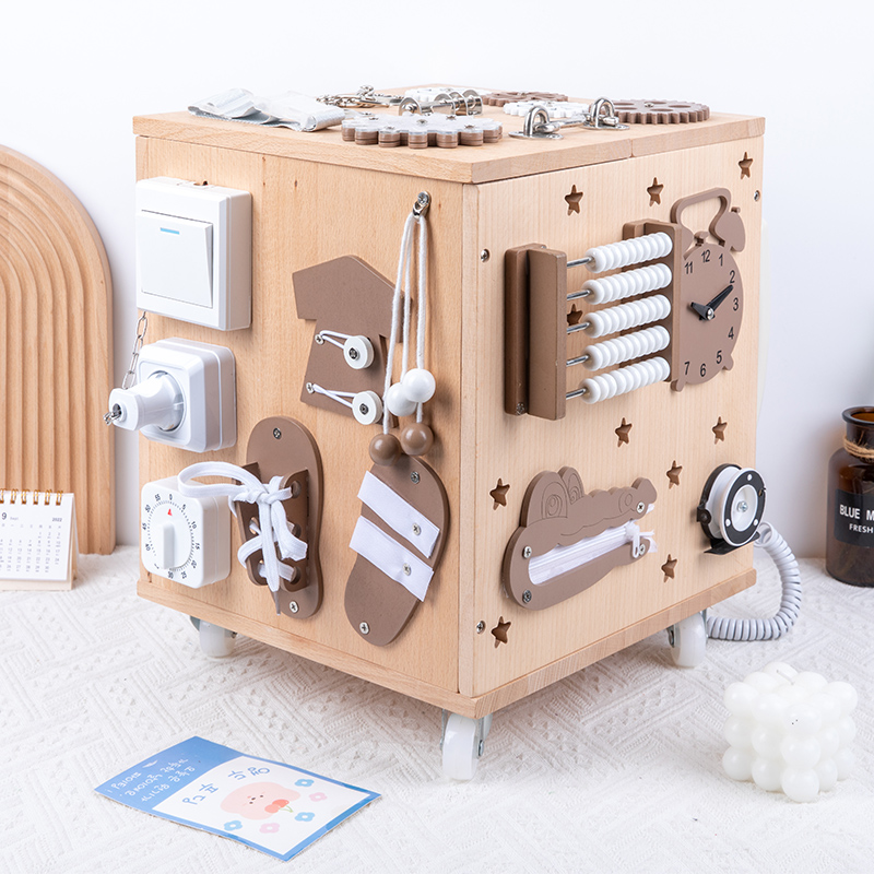 Accesorios de bricolaje para bebés transfronterizos Montessori, juguetes educativos de educación temprana para niños Montessori, casa de caja ocupada