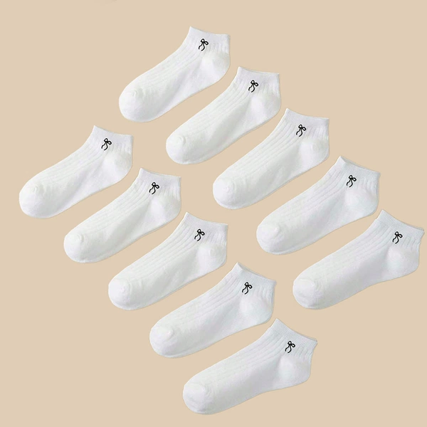 With bow, white