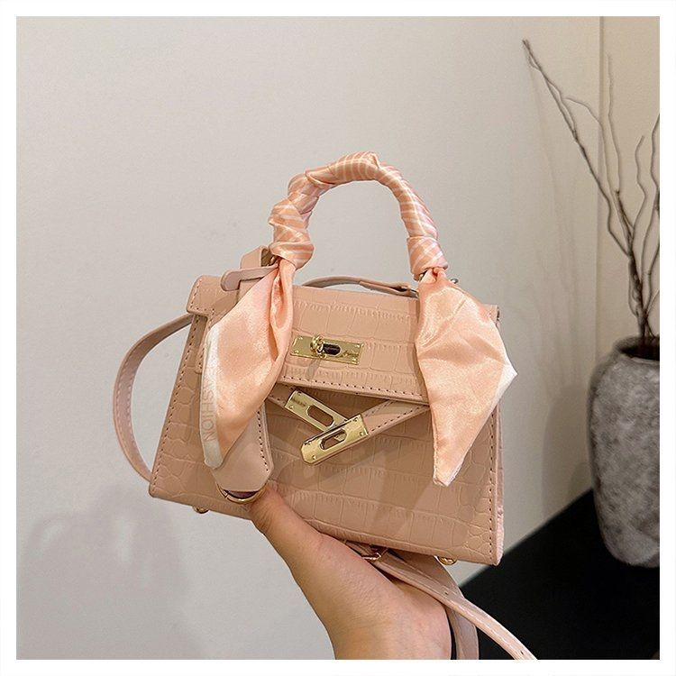 唐小生高质感小众轻奢凯莉包2025新款手提小包包女新品单肩斜挎包