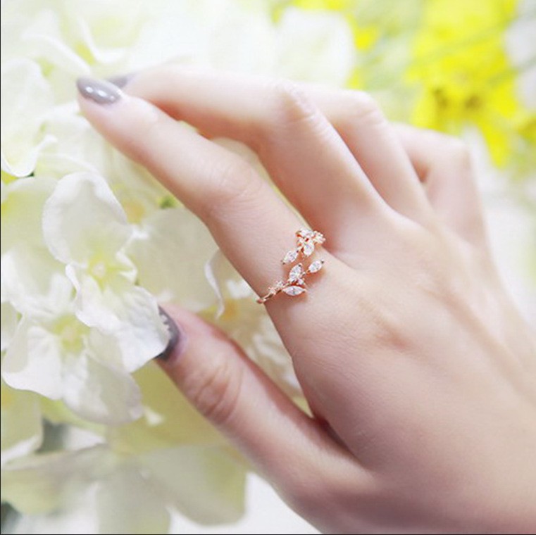 Schitterende damesring elegante designer sieraden voor dates_voghion.com