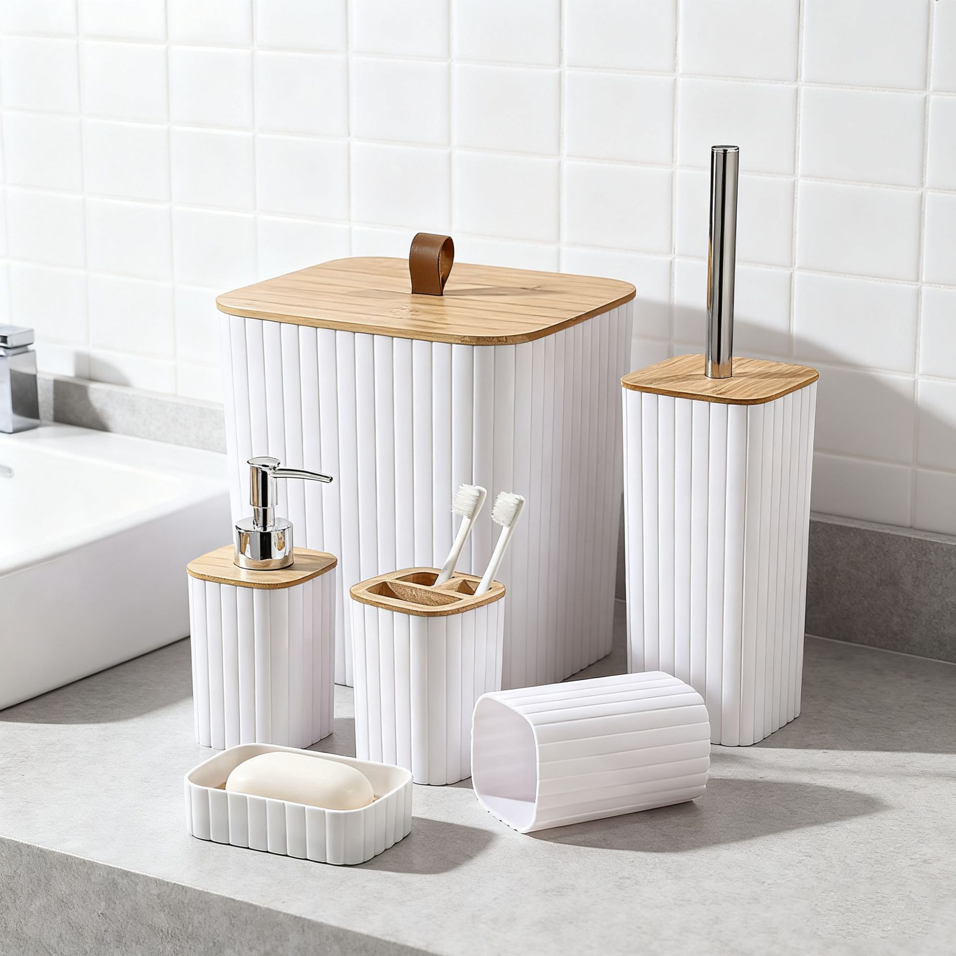 YUFEI estilo nórdico residencial set de cepillo de inodoro caja de almacenamiento de inodoro hotel cubierta de bambú artículos de higiene