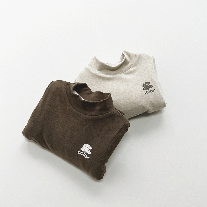 Camisa de fondo con forro polar para niñas simple para todo el Partido 2024 Invierno nuevos niños calientes Top niños estilo coreano ropa para niños moda