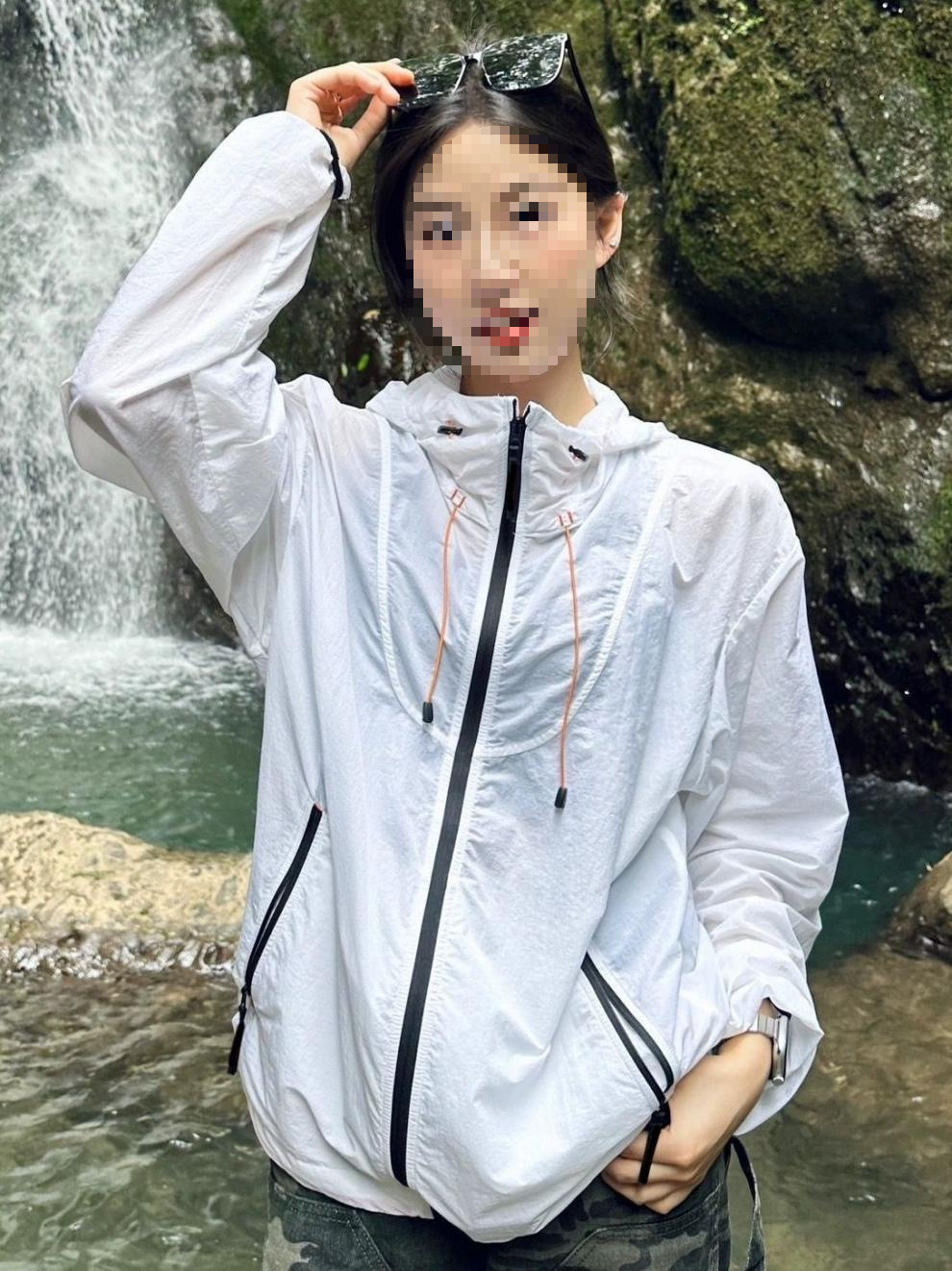 e5ce28c5-6b25-483d-bc89-deb3607bee71.jpe