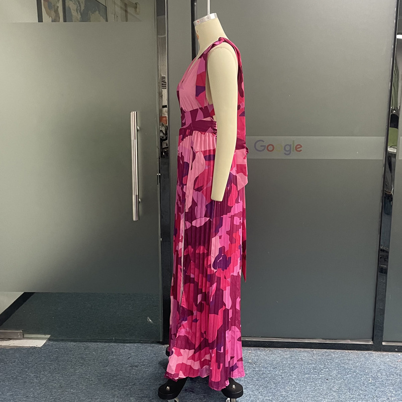 Elegant midi dress image 8