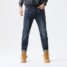 新款秋冬季男士韩版牛仔时尚潮牌休闲弹力微锥小直筒青年牛仔裤男