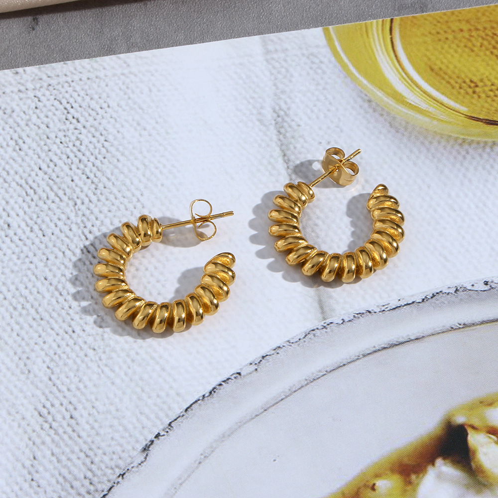 Fashion C Shape Stainless Steel Hoop Earrings Plating Stainless Steel Earrings