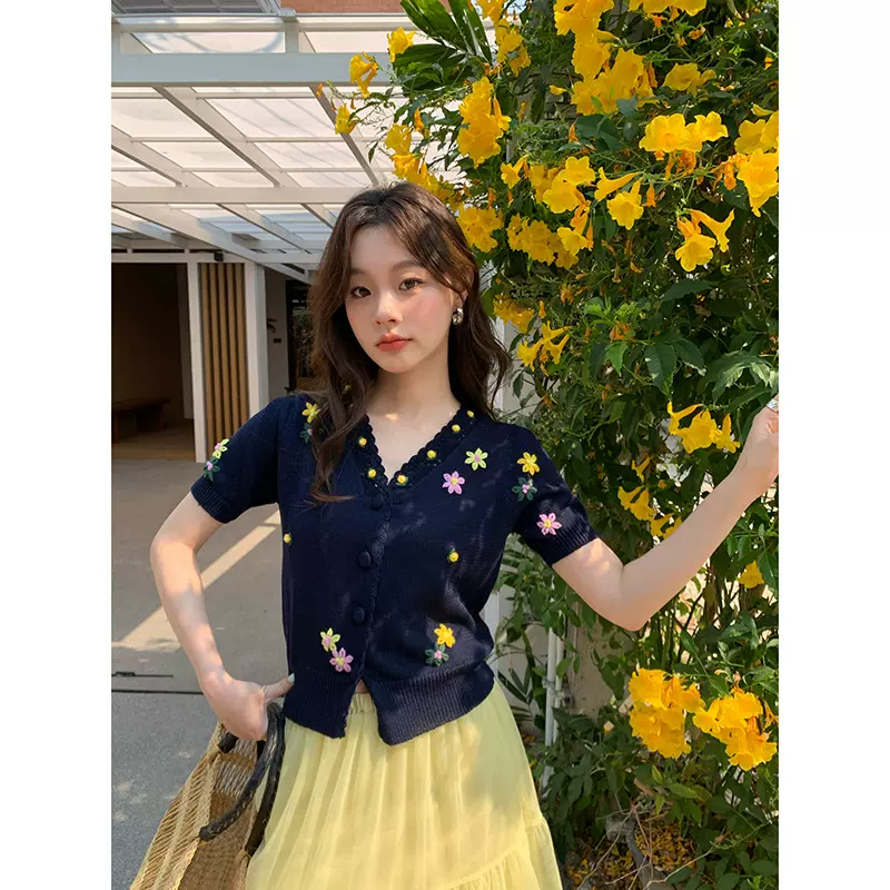 诠释美 NEWOPEN 25年夏甜妹可爱小清新立体小花短袖针织衫女S5258