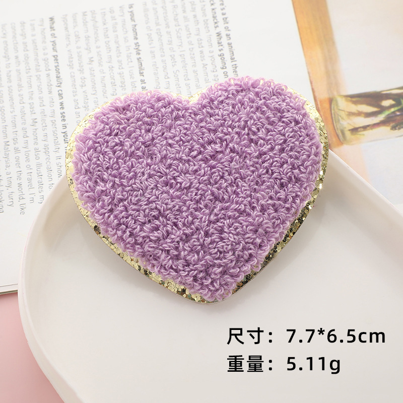 新しいハート型のグリッター刺繍フェルトは布の服のアクセサリーの刺繍の布を貼って丁を貼って卸売りを貼ります。|undefined