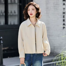 时尚休闲套装;羽绒服;其他短外套