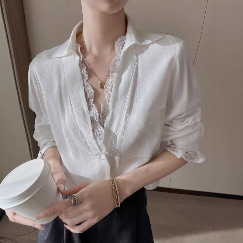 Pinkeen White V-Neck Lace Splicing Long-Sleeved Shirt for Women Spring 2026 New Age-Reducing Fashion High-End Top