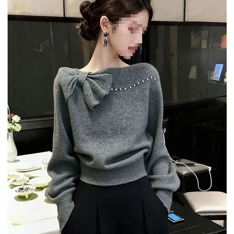 Elegant women's knitwear, stylish gray new top with bow, autumn and winter off-shoulder sweater, trendy sweater Elegant women's knitwear, stylish gray new top with bow, autumn and winter off-shoulder sweater, trendy sweater