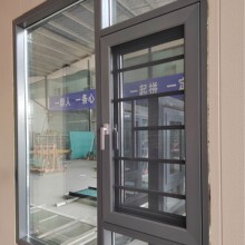 图书馆成了“演奏厅”？馆方这样回应