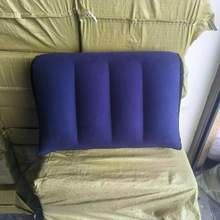 厂家现货批发PVC植绒三角枕靠垫充气枕旅行便携俯卧体位枕