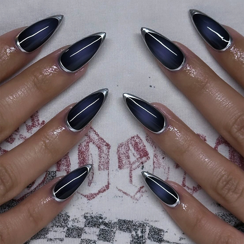 French-Style Silver Circle Short Almond-Shaped Autumn and Winter Fake Nails Cross-Border Trade Dark Gradient Nail Tips French-Style Silver Circle Short Almond-Shaped Autumn and Winter Fake Nails Cross-Border Trade Dark Gradient Nail Tips