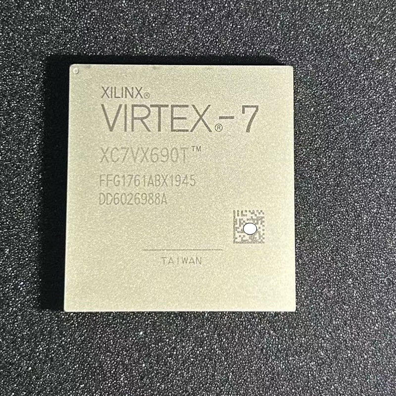 XC7K160T-2FFG676I 嵌入式可编程 BGA676询价为准