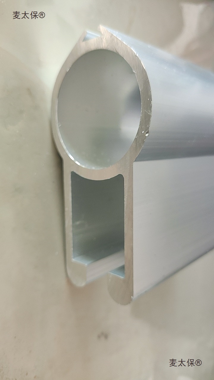 缓冲门铝合金型材麦太保