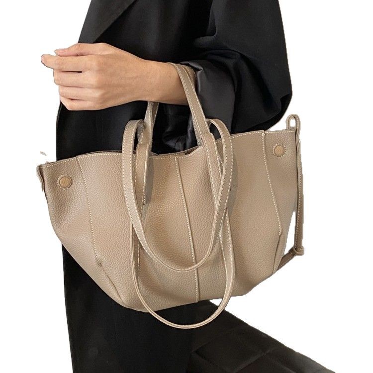 Bolsa de moda retro para mujeres coreanas para viajar bolsas de brazo de gran capacidad 2024 nuevas bolsas de hombro con alas