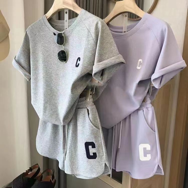 Summer new fashion casual sports suit C letter embroidered short-sleeved shorts Internet celebrity same style collar reduction two-piece set