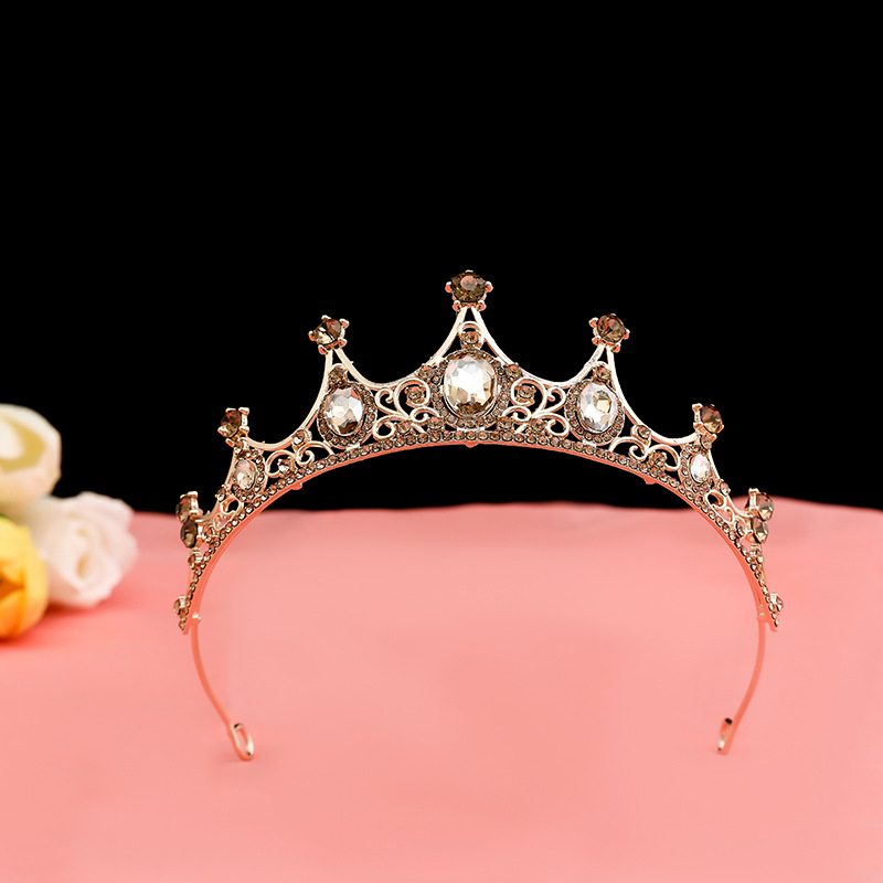 Online Rojo Negro Barroco corona tocado novia estilo coreano 18 años de edad, mujer adulta Ceremonia de cumpleaños princesa Corona al por mayor